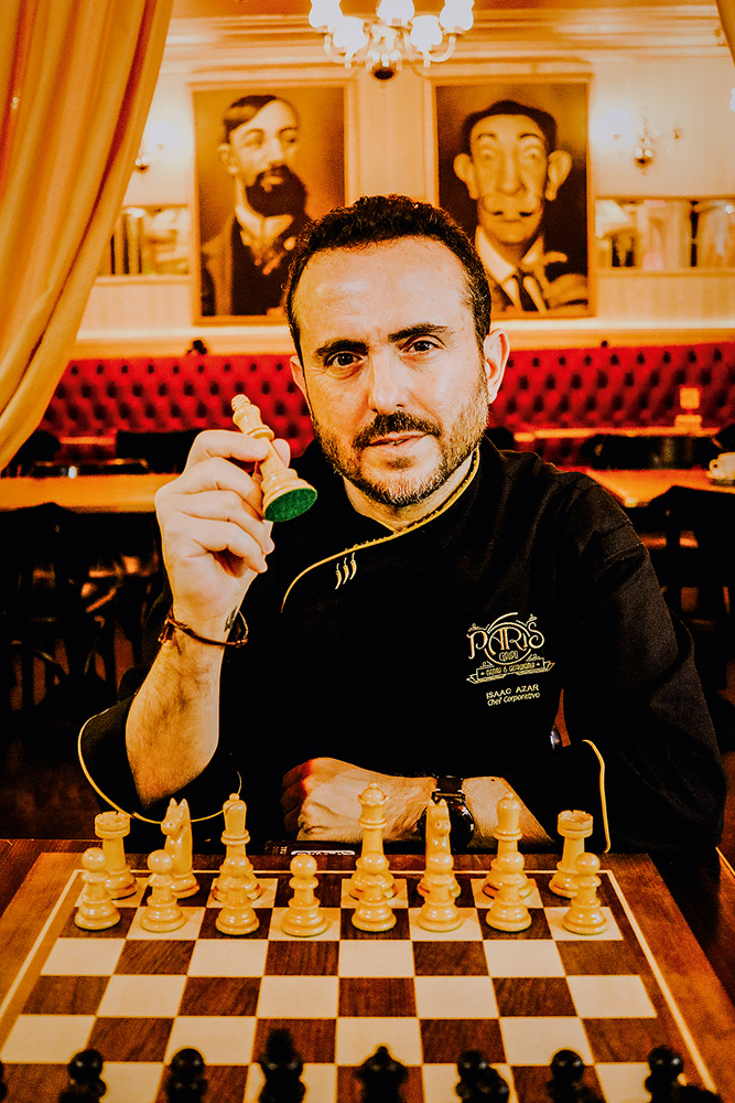 Fundador do Paris 6 vence influenciadores digitais em torneio de xadrez